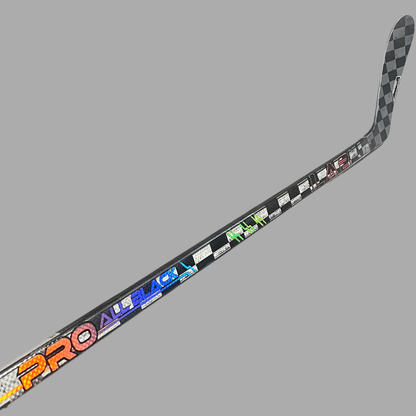 Bâton de hockey Pro All Black V2 – Intermédiaire